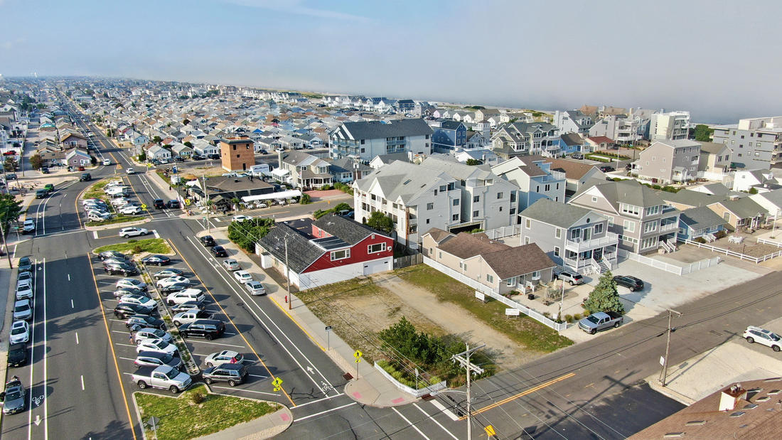 2102 Central Avenue, South Seaside Park Property Listing